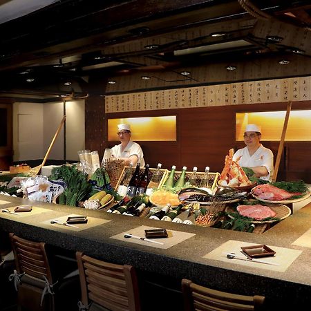 Harbour Grand Kowloon Hotel Hong Kong Ngoại thất bức ảnh Sushi bar