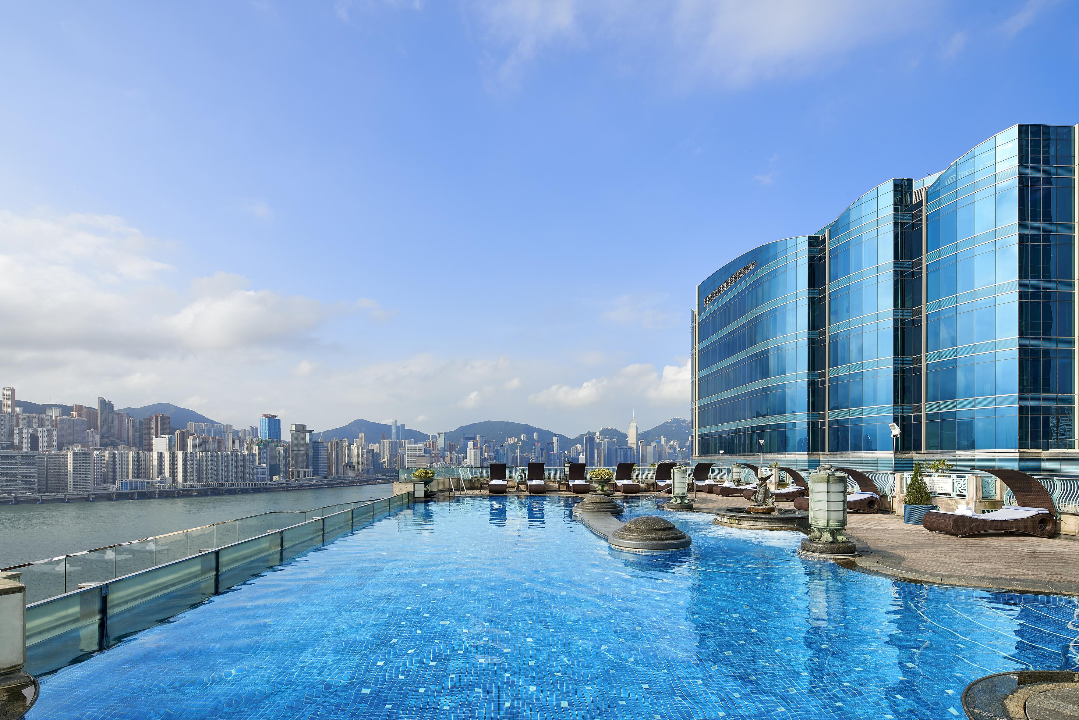 Harbour Grand Kowloon Hotel Hong Kong Ngoại thất bức ảnh The Infinity Pool at The Mira Hong Kong