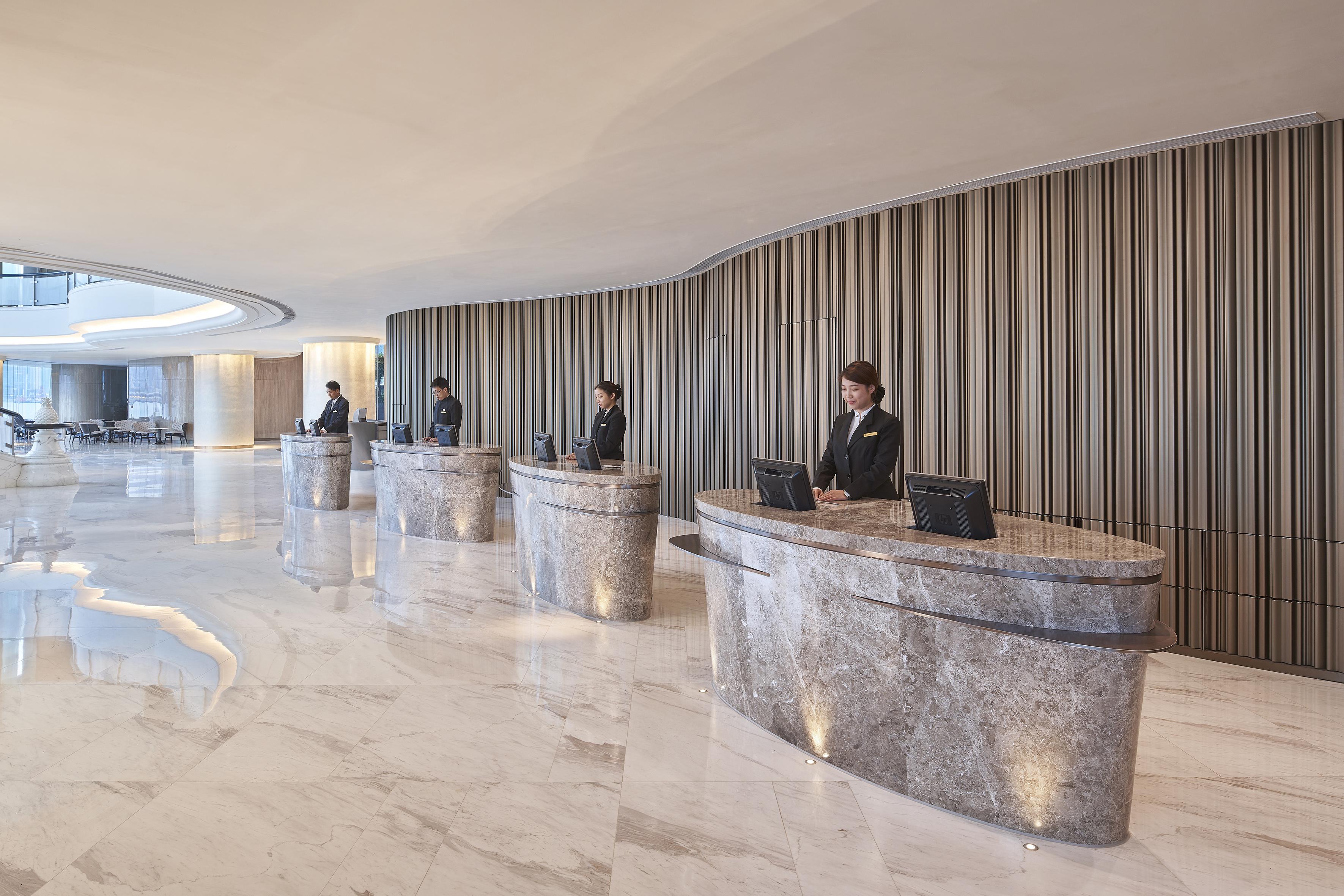 Harbour Grand Kowloon Hotel Hong Kong Ngoại thất bức ảnh The hotel's lobby