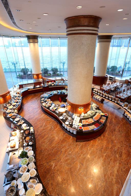 Harbour Grand Kowloon Hotel Hong Kong Ngoại thất bức ảnh The buffet at the lobby