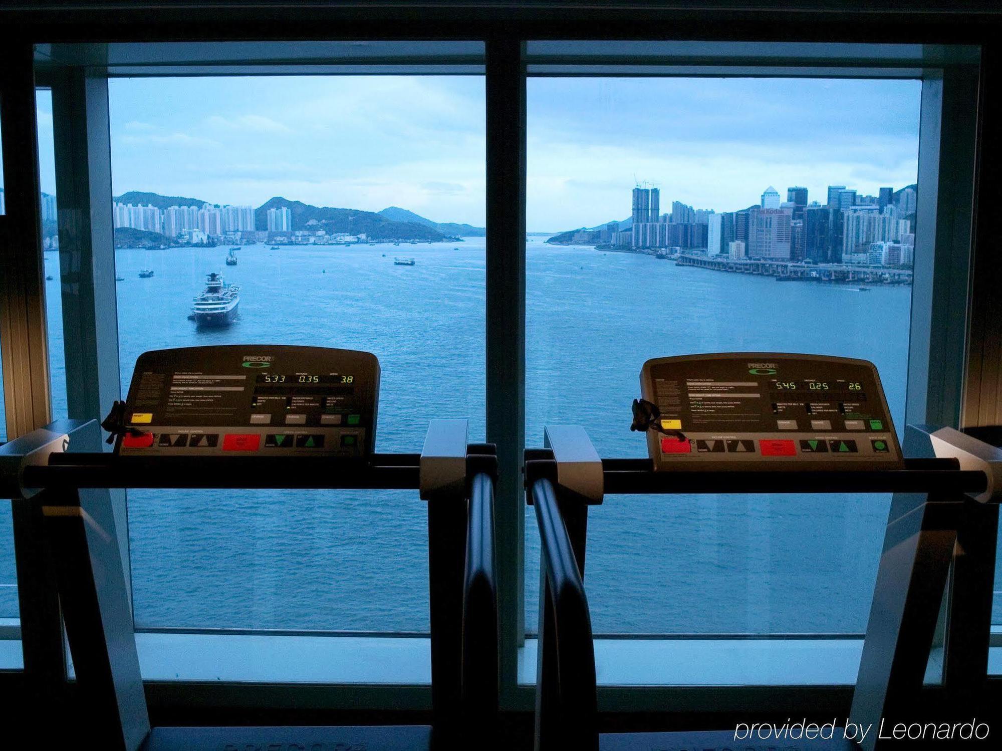 Harbour Grand Kowloon Hotel Hong Kong Tiện nghi bức ảnh The gym at the hotel